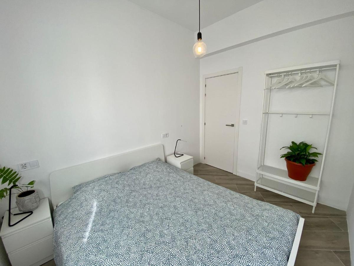 Room With Private Bathroom - Vivienda Vacacional Out Of Blue Santa Cruz de la Palma  Room photo