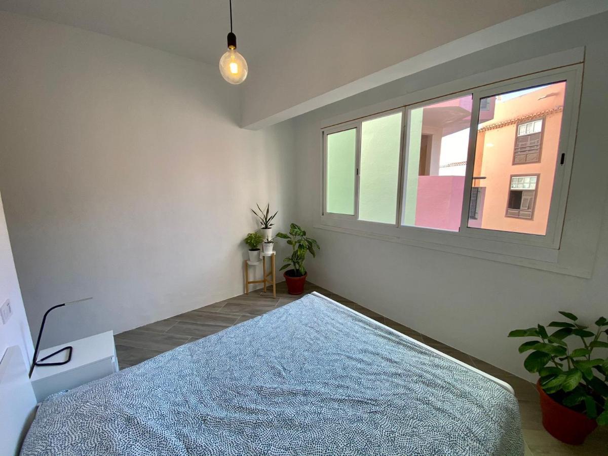 Room With Private Bathroom - Vivienda Vacacional Out Of Blue Santa Cruz de la Palma  Exterior photo