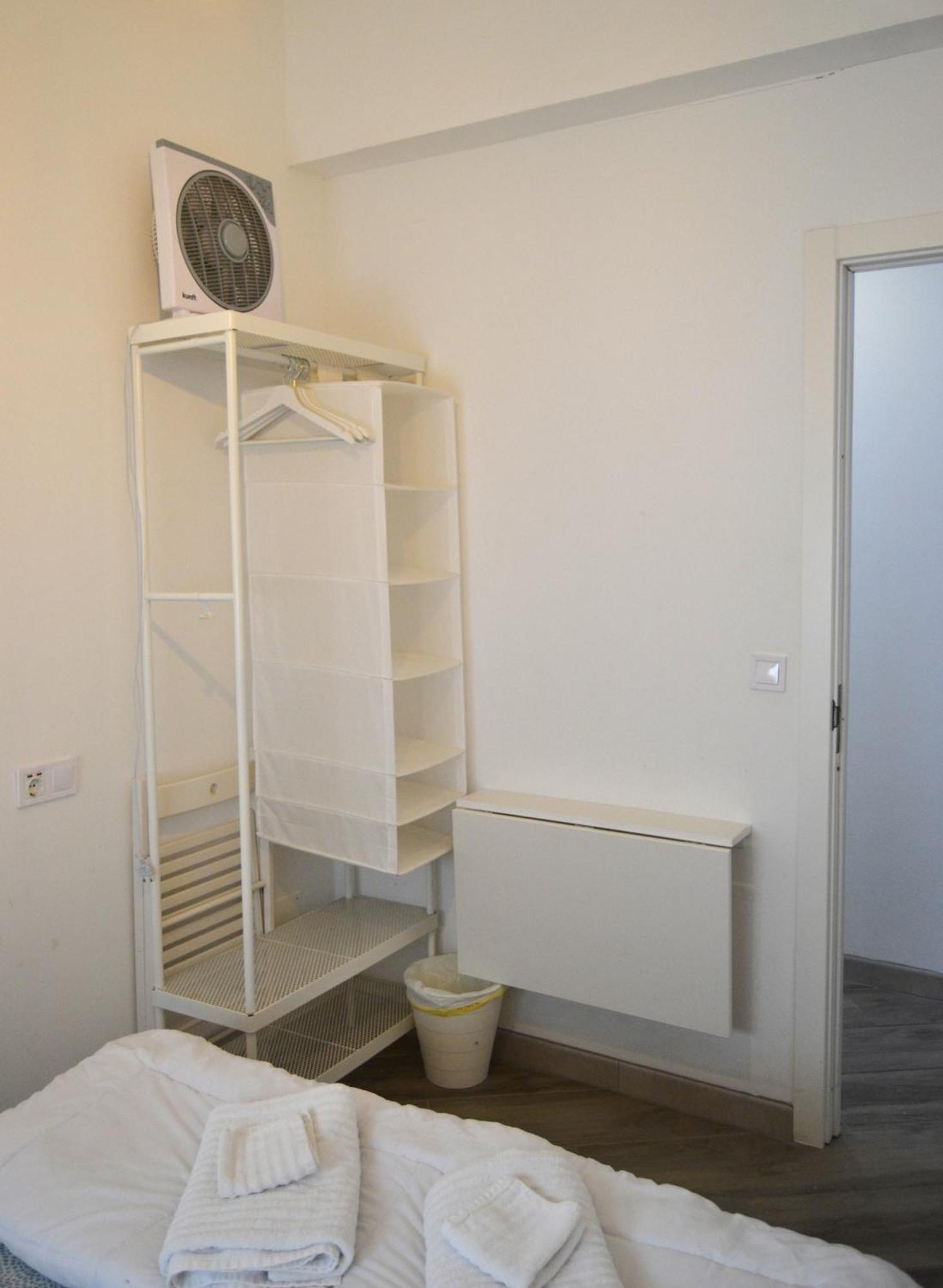 Room With Private Bathroom - Vivienda Vacacional Out Of Blue Santa Cruz de la Palma  Exterior photo